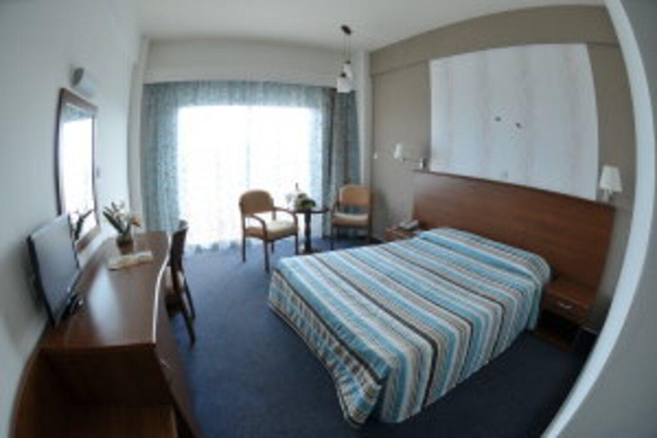 Sentido Kouzalis Beach Hotel Protaras Ngoại thất bức ảnh