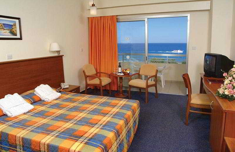 Sentido Kouzalis Beach Hotel Protaras Ngoại thất bức ảnh